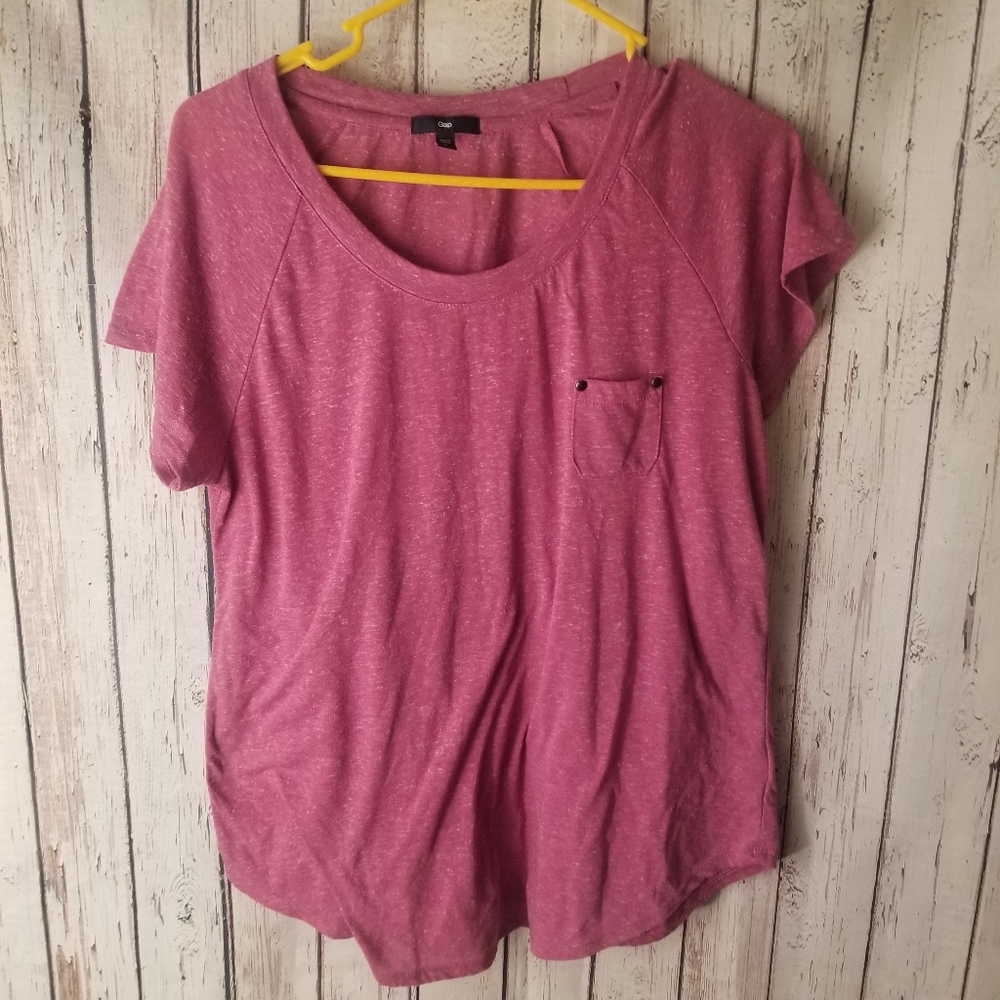 Gap Women Pink Crew Neck Tshirt